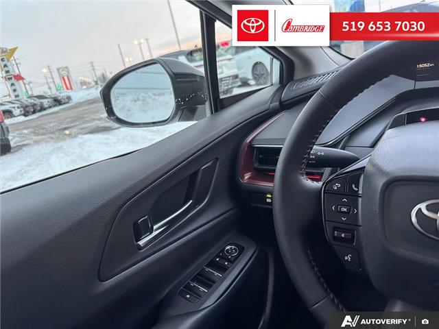 2025 Toyota Prius Plug-In Hybrid XSE (Stk: 2601751) in Cambridge - Image 17 of 25