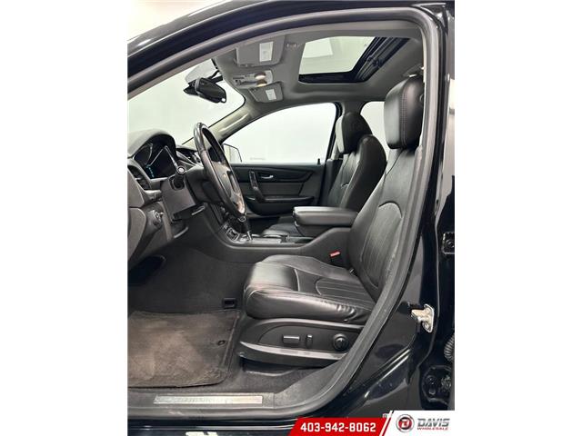 2017 Chevrolet Traverse Premier (Stk: 21171) in Lethbridge - Image 7 of 21