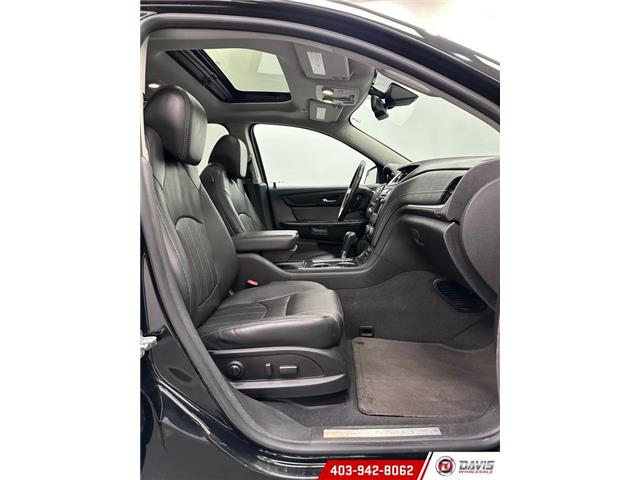 2017 Chevrolet Traverse Premier (Stk: 21171) in Lethbridge - Image 13 of 21