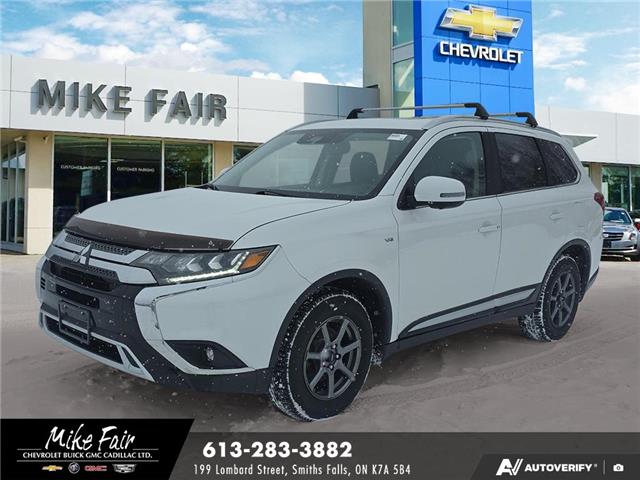 2020 Mitsubishi Outlander GT (Stk: 26252A) in Smiths Falls - Image 1 of 25