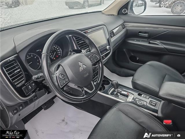 2020 Mitsubishi Outlander GT (Stk: 26252A) in Smiths Falls - Image 13 of 25 2020 Mitsubishi Outlander GT (Stk: 26252A) in Smiths Falls - Image 13 of 25
