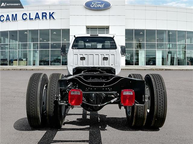 2025 Ford F-750 Diesel Base (Stk: 25F4303) in Red Deer - Image 3 of 19