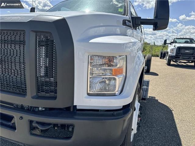 2025 Ford F-750 Diesel Base (Stk: 25F4303) in Red Deer - Image 6 of 19
