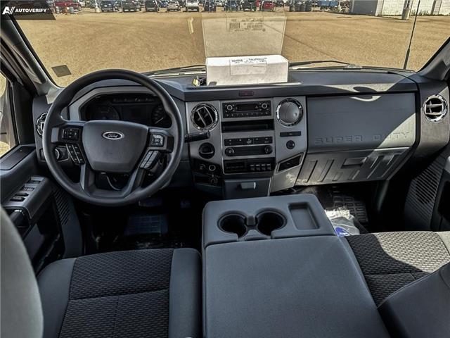 2025 Ford F-750 Diesel Base (Stk: 25F4303) in Red Deer - Image 18 of 19