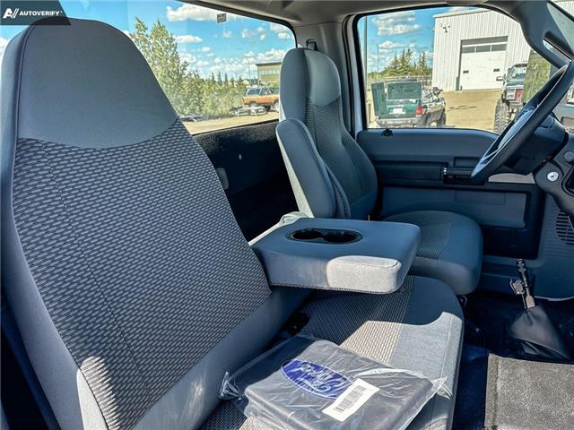 2025 Ford F-750 Diesel Base (Stk: 25F5683) in Red Deer - Image 14 of 14