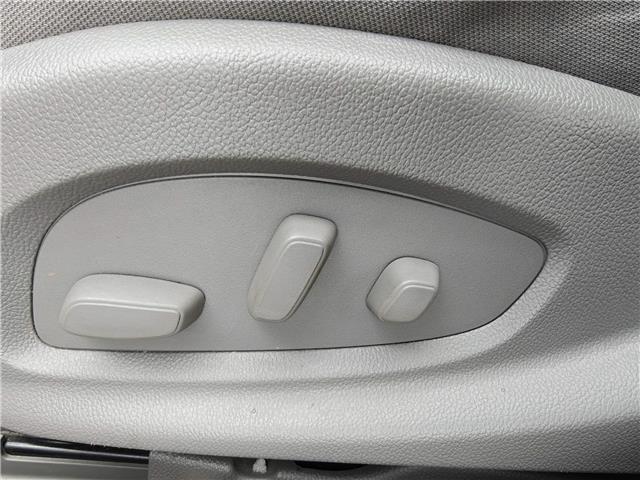 2016 Chevrolet Impala LS in Ottawa - Image 6 of 8