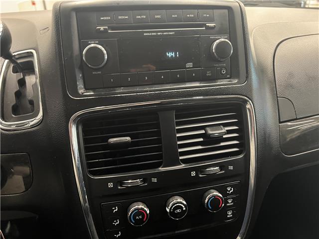 2019 Dodge Grand Caravan CVP/SXT (Stk: R715863) in Courtenay - Image 15 of 16