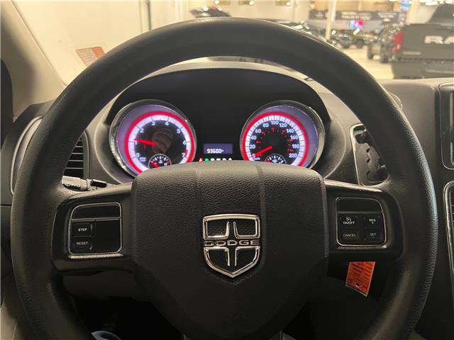 2019 Dodge Grand Caravan CVP/SXT (Stk: R715863) in Courtenay - Image 14 of 16