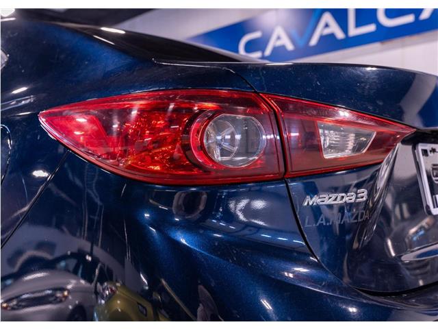 2017 Mazda Mazda3 GS (Stk: RE69276) in Calgary - Image 7 of 17