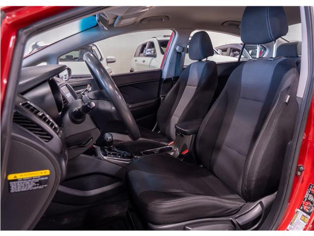 2018 Kia Forte LX (Stk: R69155) in Calgary - Image 13 of 24