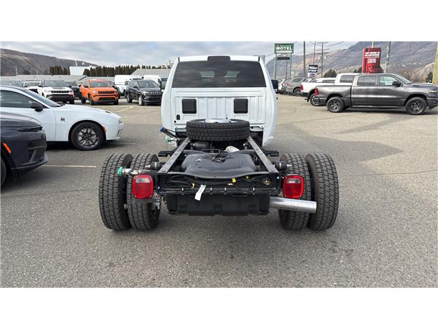 2026 RAM 5500 Chassis Tradesman/Big Horn (Stk: TT070) in Kamloops - Image 13 of 18