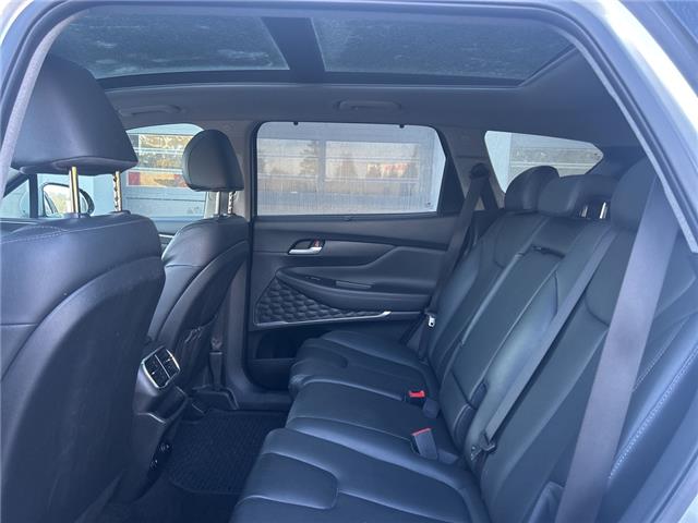2019 Hyundai Santa Fe  (Stk: 21980) in Surrey - Image 11 of 16