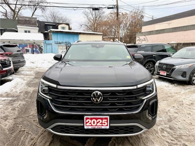 2025 Volkswagen Atlas Cross Sport 2.0 TSI Comfortline (Stk: HPU0370) in Toronto - Image 2 of 23