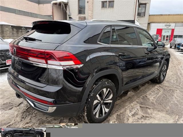 2025 Volkswagen Atlas Cross Sport 2.0 TSI Comfortline (Stk: HPU0370) in Toronto - Image 5 of 23