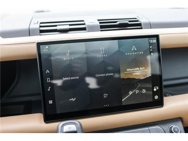 2025 Land Rover Defender P400 X-Dynamic SE (Stk: PL00888) in London - Image 25 of 36