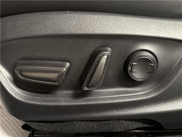 2024 Toyota Prius Prime XSE (Stk: 11105665AA) in Markham - Image 16 of 32