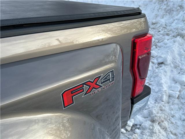 2022 Ford F-350 XLT (Stk: 43521J) in Belleville - Image 10 of 30