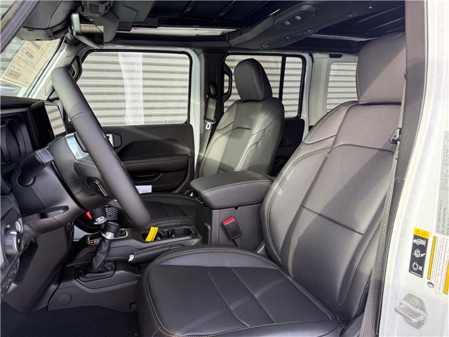 2026 Jeep Wrangler Sahara (Stk: 26162) in London - Image 8 of 24