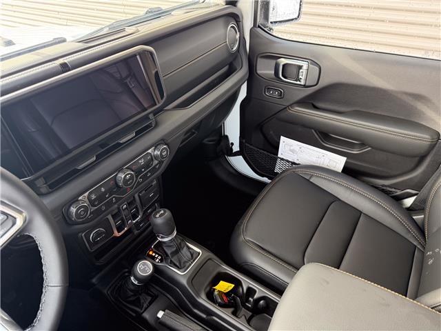 2026 Jeep Wrangler Sahara (Stk: 26162) in London - Image 17 of 24