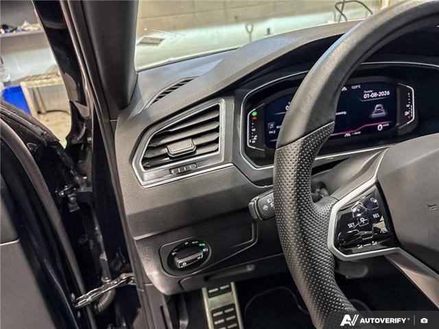 2024 Volkswagen Tiguan Highline R-Line (Stk: 164795) in London - Image 17 of 26
