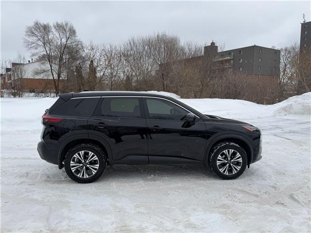 2023 Nissan Rogue SV Moonroof (Stk: 35699) in London - Image 4 of 12