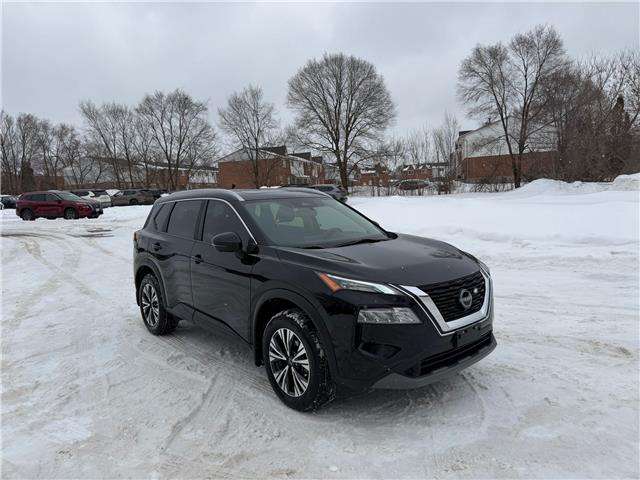 2023 Nissan Rogue SV Moonroof (Stk: 35699) in London - Image 3 of 12
