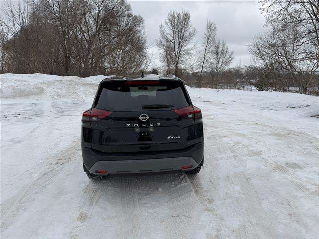 2023 Nissan Rogue SV Moonroof (Stk: 35699) in London - Image 7 of 12