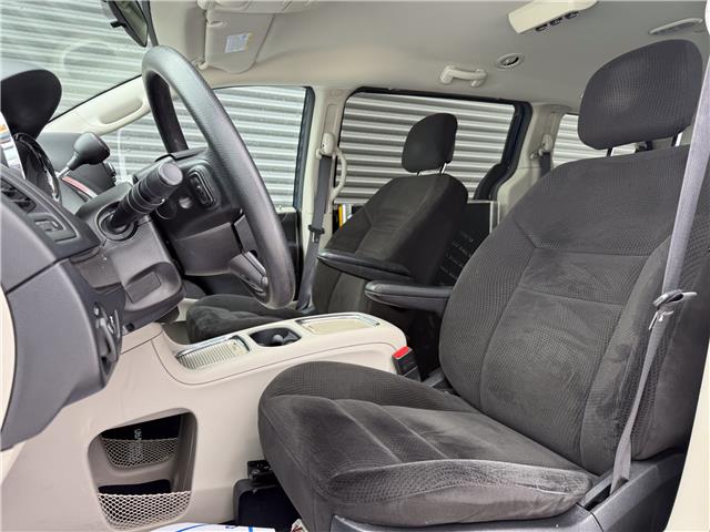 2017 Dodge Grand Caravan CVP/SXT (Stk: MU2375A) in London - Image 7 of 22