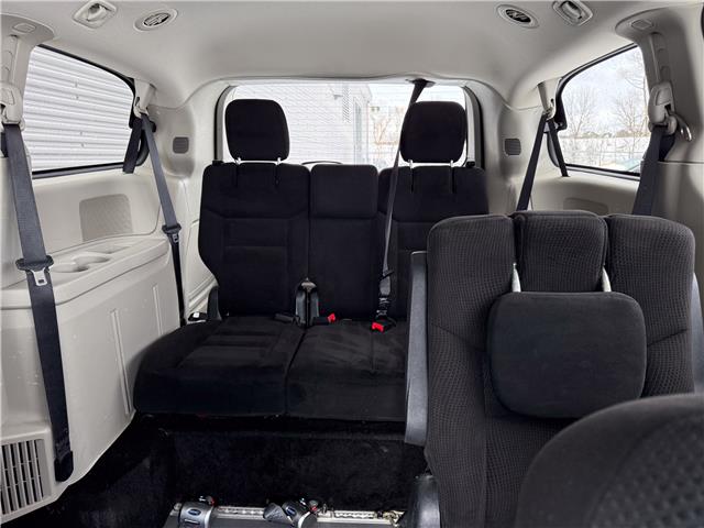 2017 Dodge Grand Caravan CVP/SXT (Stk: MU2375A) in London - Image 12 of 22