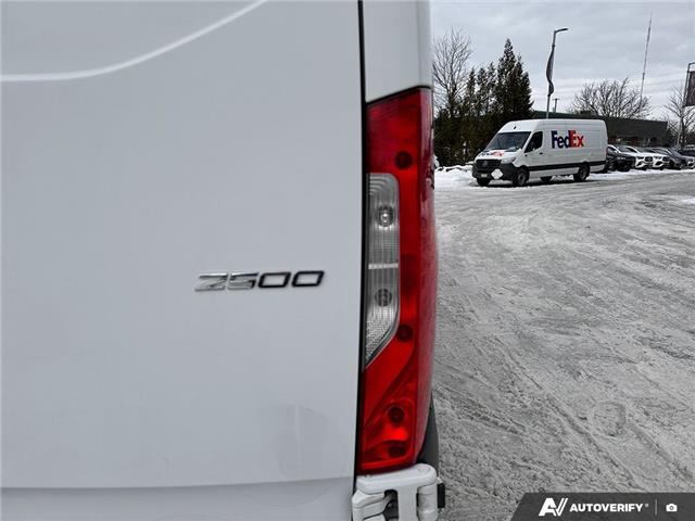 2020 Mercedes-Benz Sprinter 2500 Standard Roof V6 (Stk: L3124) in London - Image 11 of 25