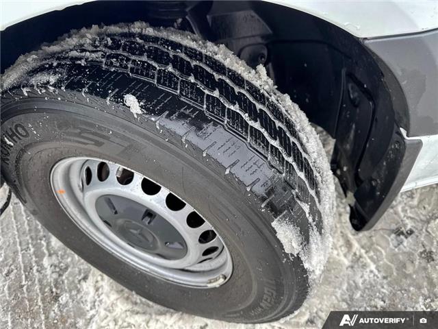 2021 Mercedes-Benz Sprinter 2500 Standard Roof I4 Diesel (Stk: L3138) in London - Image 7 of 25