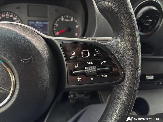 2021 Mercedes-Benz Sprinter 2500 Standard Roof I4 Diesel (Stk: L3138) in London - Image 16 of 25