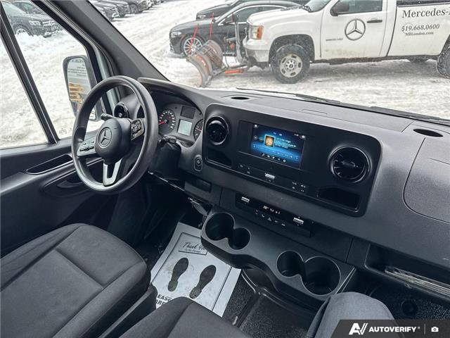 2021 Mercedes-Benz Sprinter 2500 Standard Roof I4 Diesel (Stk: L3138) in London - Image 24 of 25