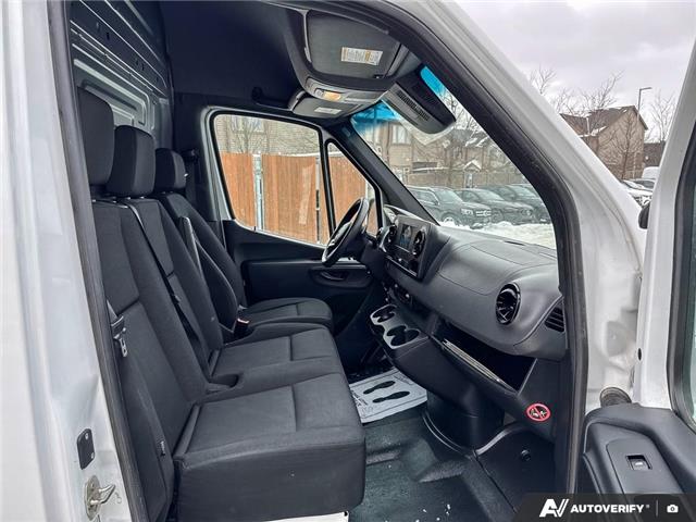 2021 Mercedes-Benz Sprinter 2500 Standard Roof I4 Diesel (Stk: L3138) in London - Image 25 of 25