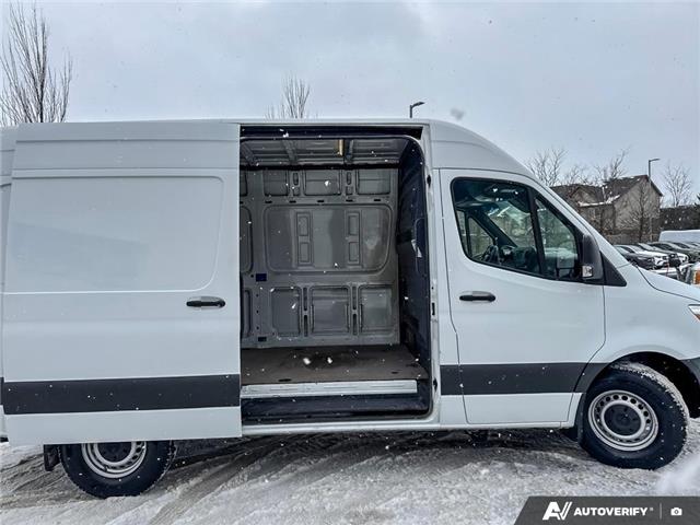 2021 Mercedes-Benz Sprinter 2500 Standard Roof I4 Diesel (Stk: L3150) in London - Image 13 of 25