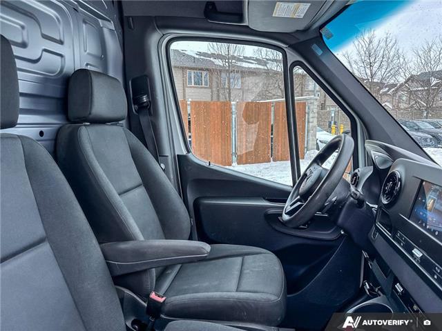 2021 Mercedes-Benz Sprinter 2500 Standard Roof I4 Diesel (Stk: L3150) in London - Image 22 of 25