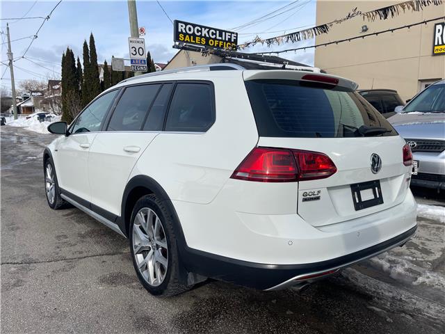2017 Volkswagen Golf Alltrack 1.8 TSI (Stk: V542444) in Scarborough - Image 7 of 23