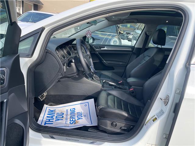 2017 Volkswagen Golf Alltrack 1.8 TSI (Stk: V542444) in Scarborough - Image 11 of 23