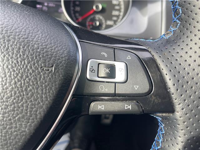 2017 Volkswagen Golf Alltrack 1.8 TSI (Stk: V542444) in Scarborough - Image 16 of 23