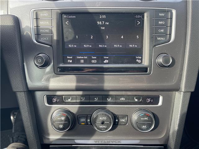 2017 Volkswagen Golf Alltrack 1.8 TSI (Stk: V542444) in Scarborough - Image 17 of 23