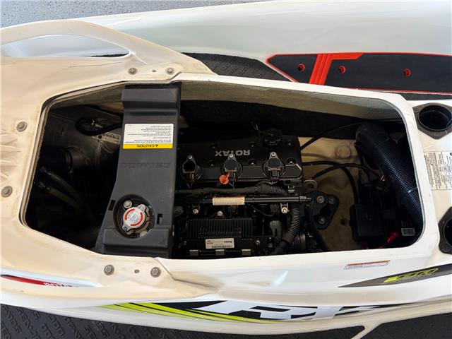 2016 Sea-Doo RXT-X 300 (Stk: B-04C616) in Moncton - Image 16 of 17 2016 Sea-Doo RXT-X 300 (Stk: B-04C616) in Moncton - Image 16 of 17