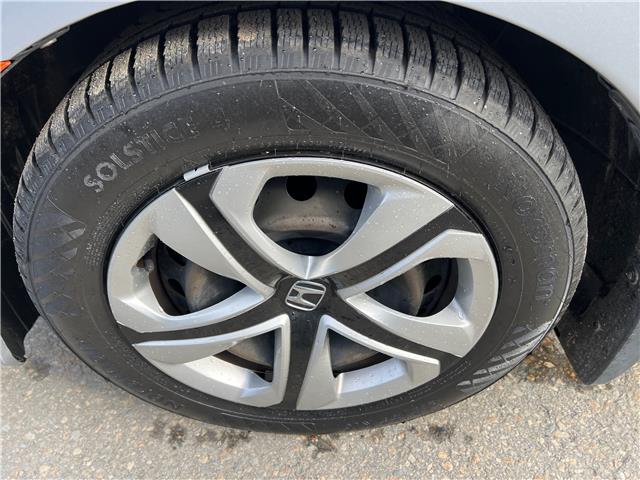 2017 Honda Civic LX (Stk: 17C955A) in CRESTON - Image 10 of 23