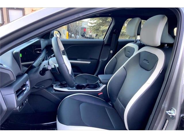 2026 Kia K4 GT-Line Turbo (Stk: TK41737A) in Sherwood Park - Image 9 of 13