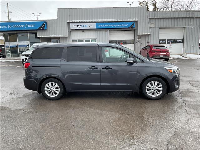 2018 Kia Sedona  (Stk: 251535A) in Kingston - Image 2 of 32