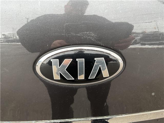 2018 Kia Sedona  (Stk: 251535A) in Kingston - Image 9 of 32