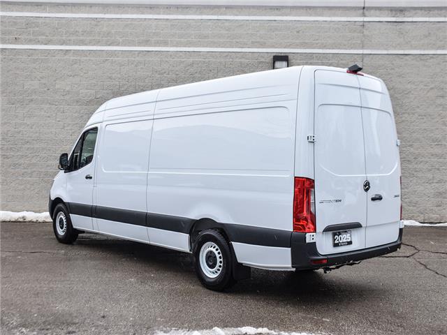 2025 Mercedes-Benz Sprinter 2500 High Roof 4-Cyl Diesel (Stk: SE0311) in Toronto - Image 5 of 28