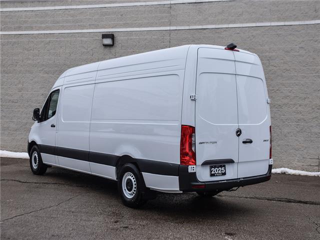 2025 Mercedes-Benz Sprinter 2500 High Roof 4-Cyl Diesel (Stk: SE0313) in Toronto - Image 5 of 29