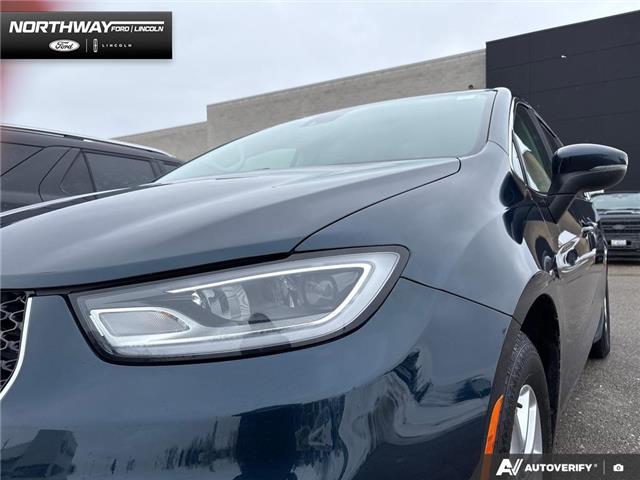 2023 Chrysler Pacifica Touring-L (Stk: DR1064) in Brantford - Image 7 of 23