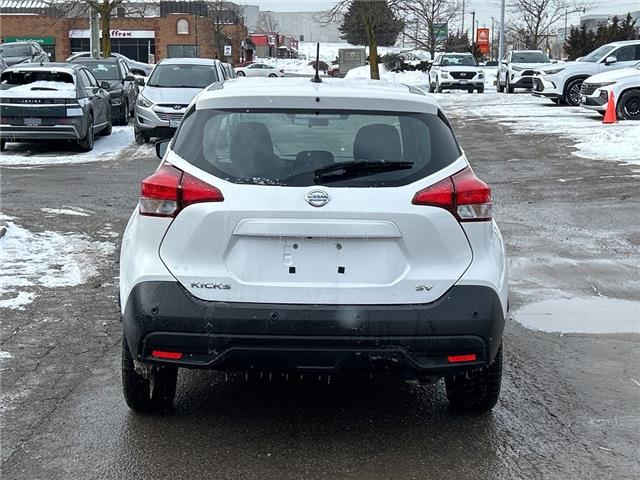 2020 Nissan Kicks SV (Stk: 261759AA) in Aurora - Image 5 of 20