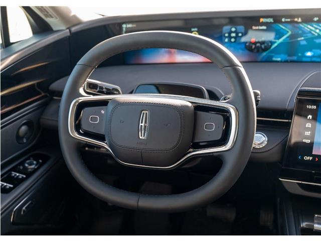 2026 Lincoln Nautilus Premiere (Stk: T-1438) in Calgary - Image 11 of 20